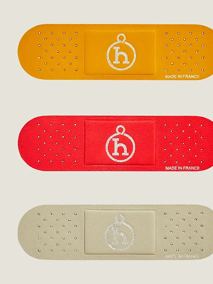 Langsung Sold Out, Hermès Rilis Plester Kulit Seharga Rp3,3 Juta untuk Lindungi Barang Kesayangan dengan Cara yang Stylish