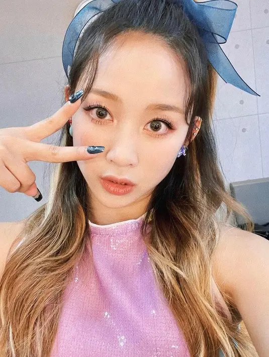 Parasnya yang cantik juga dipuji seperti gadis asli Korea. (Instagram/secretnumber.official).