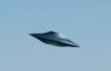 Lihat cahaya biru, lelaki ini langsung lapor polisi ada UFO