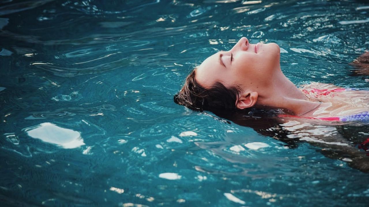 9 Cara Berenang untuk Pemula yang Mudah dan Cepat, Perhatikan Tekniknya