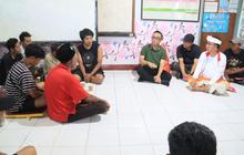 Wali Kota Denpasar Pastikan Hunian Sementara Korban Banjir Layak Huni, Beri Semangat di Tengah Musibah