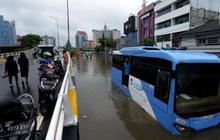 Daftar Pengalihan Rute Transjakarta Sabtu ini Akibat Banjir