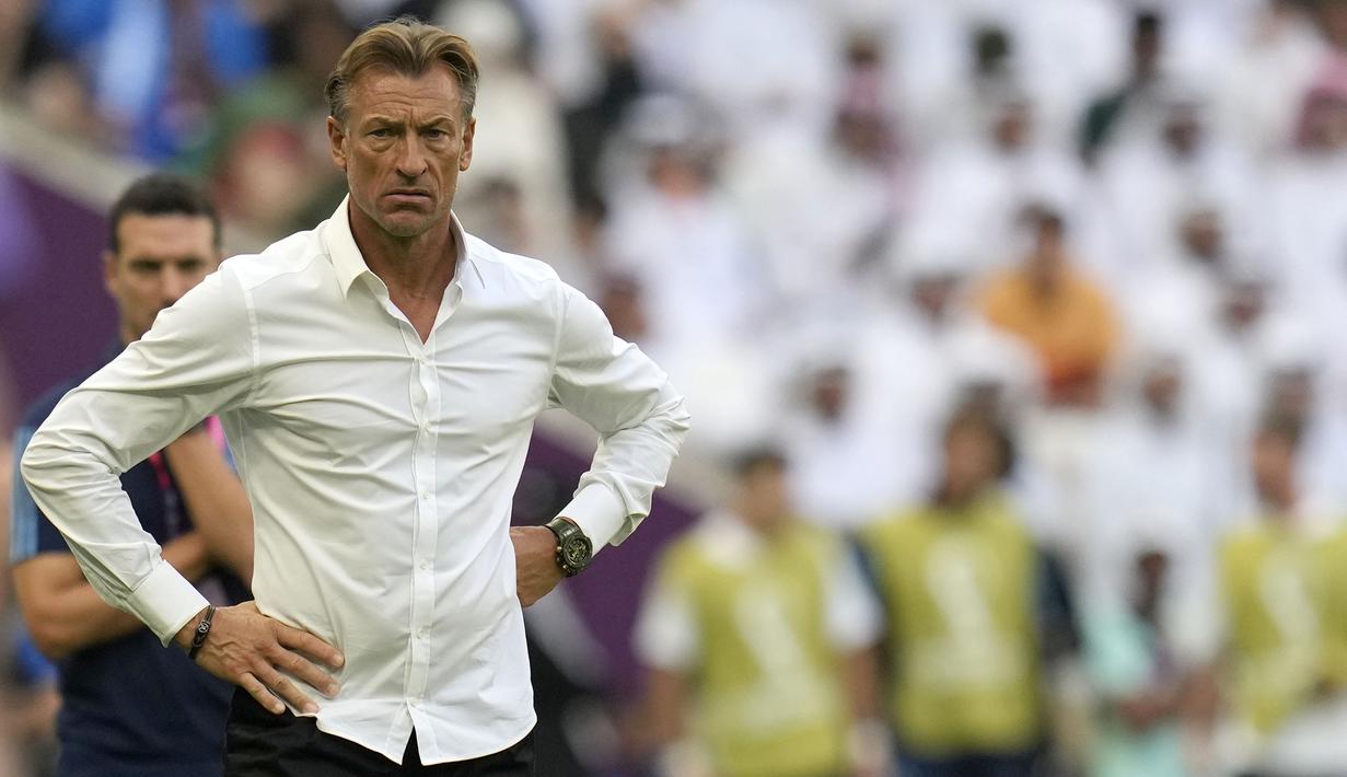 Patut dinantikan bagaimana kiprah Arab Saudi di tangan Herve Renard pada laga-laga Piala Dunia 2022 selanjutnya. Mampukah The Falcons membuat kejutan lagi? (AP/Natacha Pisarenko)