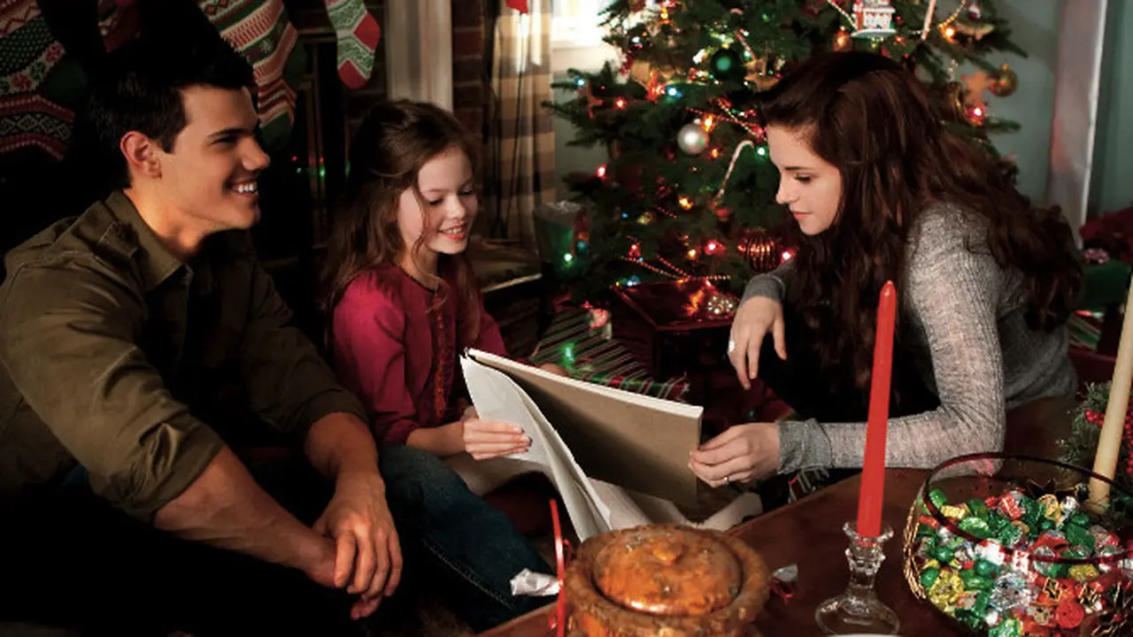 [Bintang] Mackenzie Foy