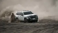 Begini Rasanya Geber Toyota Land Cruiser 300 Hybrid EV ala Rally Dakar