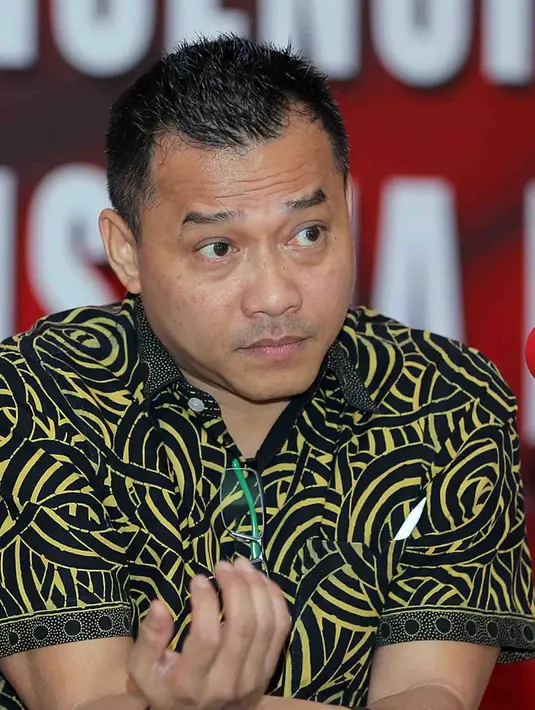 Anang menjadi Anggota DPR periode 2014-2019, dari Partai Amanat Nasional daerah pemilihan Jawa Timur IV. Ia melihat masih banyak yang belum terselesaikan dalam industri hiburan. (Deki Prayoga/Bintang.com)