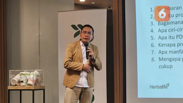 Protein ternyata bisa membantu mengecilkan perut buncit! Prof. IPB mengungkapkan bagaimana asupan protein yang tepat mendukung penurunan berat badan dan pembentukan otot secara efektif. (Foto: Aditya Eka Prawira/Liputan6.com)