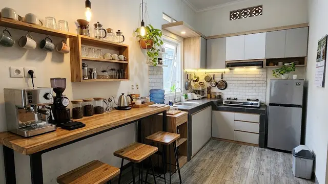 9 Desain Dapur Sederhana untuk yang Suka Ngopi di Rumah, Hangat dan Estetik