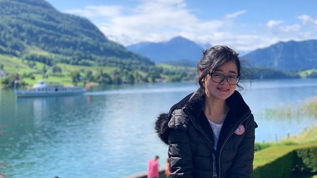 Jarang Terekspos, Ini 6 Potret Gisela Cindy dan Pacar Bulenya