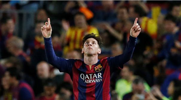 Ekspresi Lionel Messi setelah mencetak gol ke gawang Bayern Muenchen. Barcelona menang 3-0 atas Bayern Muenchen dalam semi final pertama Liga Champions. (Reuters/Albert Gea)