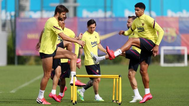Barcelona latihan