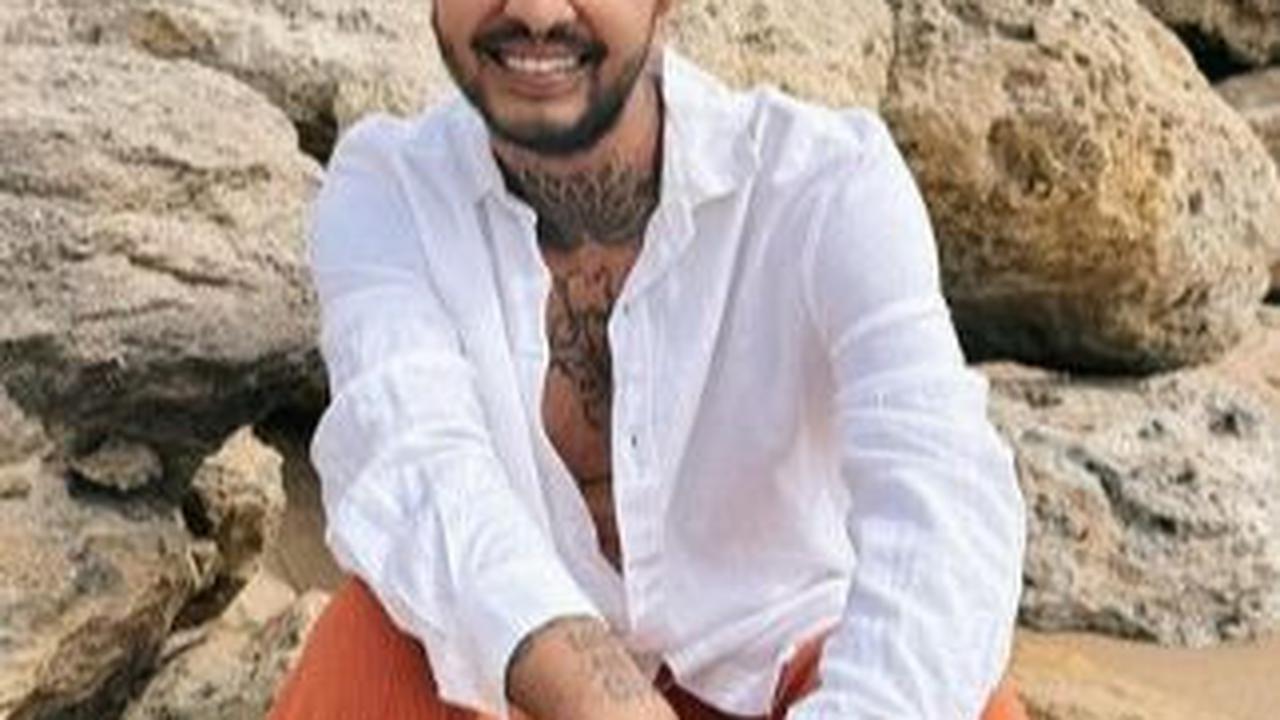 Keberkahan job spesial Ramadan tak hanya dirasakan oleh artis-artis yang memeluk agama Islam. Musisi, Onadio Leonardo juga banyak job di bulan suci ini. Ia biasanya akan memandu acara LOGIN bersama Habib Jafar dan jadi bintang tamu di beberapa cara TV mau