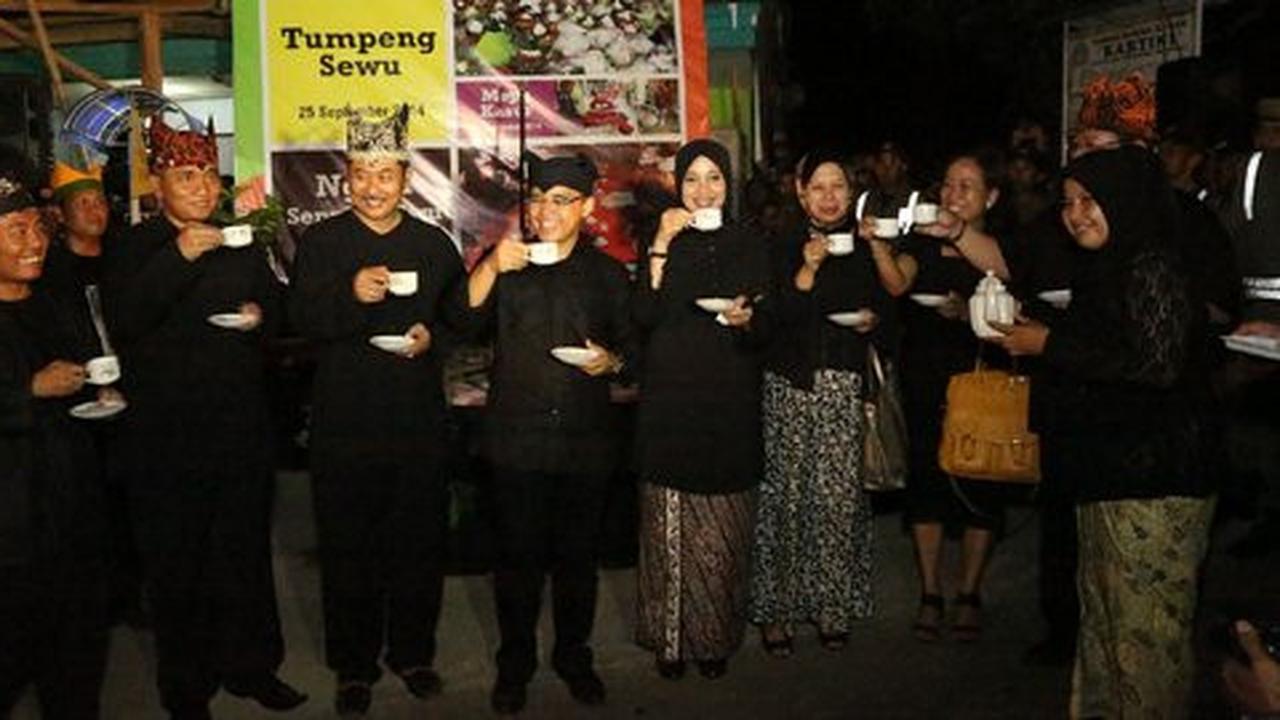 Azwar Anas tutup jabatan dengan 'Ngopi Sepuluh Ewu' khas Banyuwangi