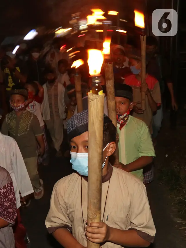 Pawai Obor Sambut Peringatan Tahun Baru Islam