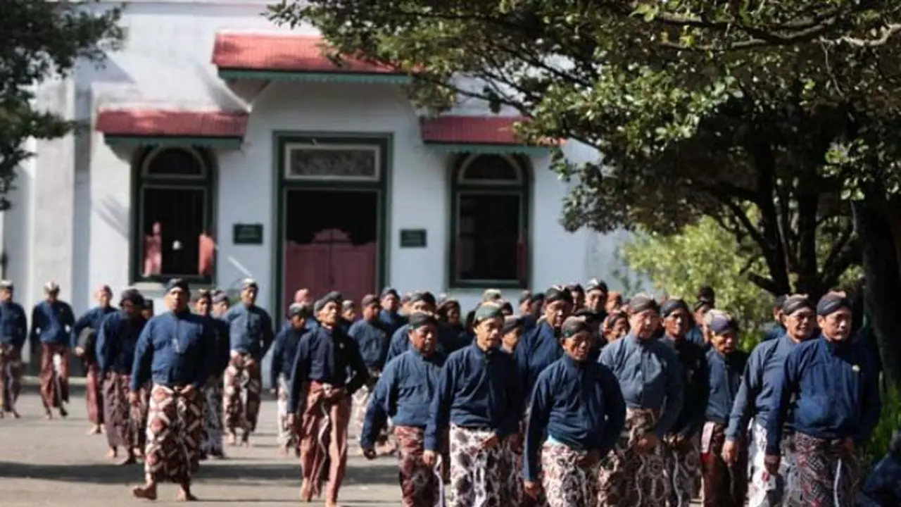 Belajar Ikhlas Dari Para Abdi Dalem Yogyakarta