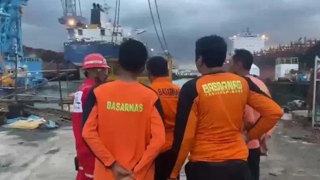 1 Korban ABK Kapal Terbalik di area perairan ASL Batam, ditemukan selamat.