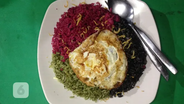 Nasi Goreng Warna-warni Thole Kitchen