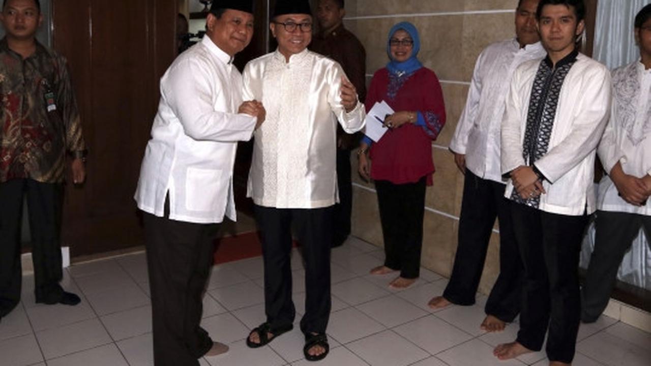 Presiden Jokowi hadiri buka puasa bersama di rumah Ketua MPR