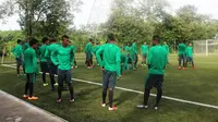 Timnas U-19 baru mendapat satu lawan berlatih tanding jelang Piala AFF U-19 2016. (Bola.com/Gerry Anugrah Putra)