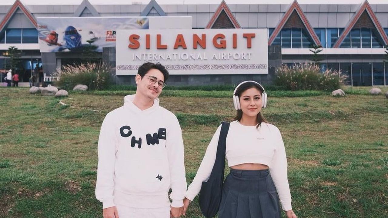 Couple goals banget sih! Awkarin dan pacarnya selalu kompak dan bikin iri.<br><br>