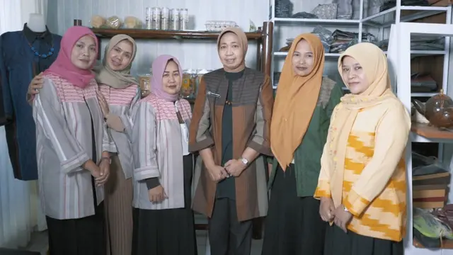 Kisah Yanti Lidiati ABK dan Rangkul Anak Punk