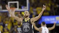 Selebrasi Stephen Curry di gim kedua final NBA (AP)
