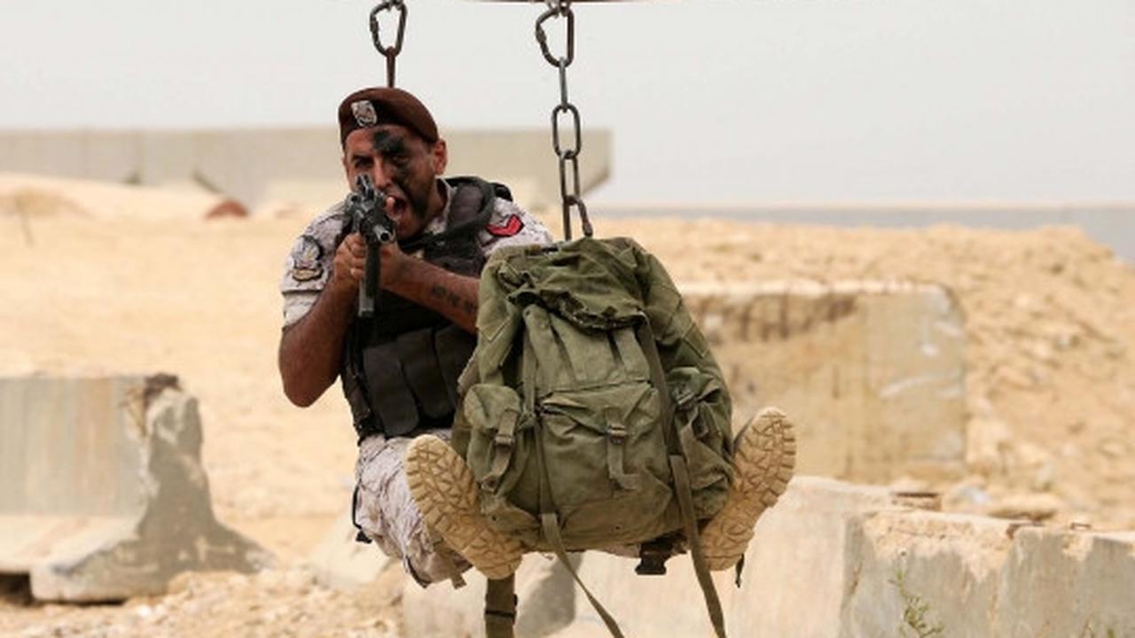 Mengintip latihan ekstrem tentara Lebanon yang bikin merinding