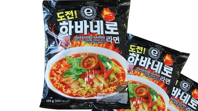 6 Mi Instan Super Pedas yang Bikin Lidah Kamu Terbakar