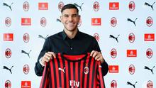 AC Milan menebus Theo Hernandez dari Real Madrid dengan banderol yang mencapai 20 juta euro (Rp 316 miliar), Minggu (7/7/2019). (dok. AC Milan)