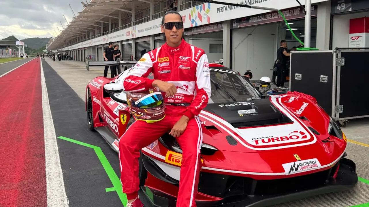 Sean Gelael akan tampil di GT World Challenge Asia Mandalika 2026