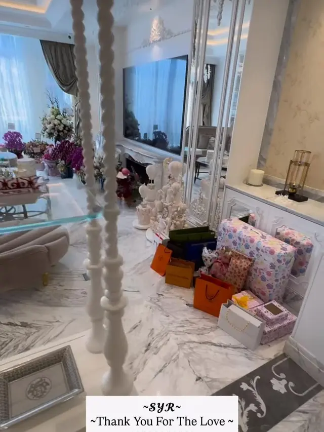 Deretan Kado Ultah Syahrini