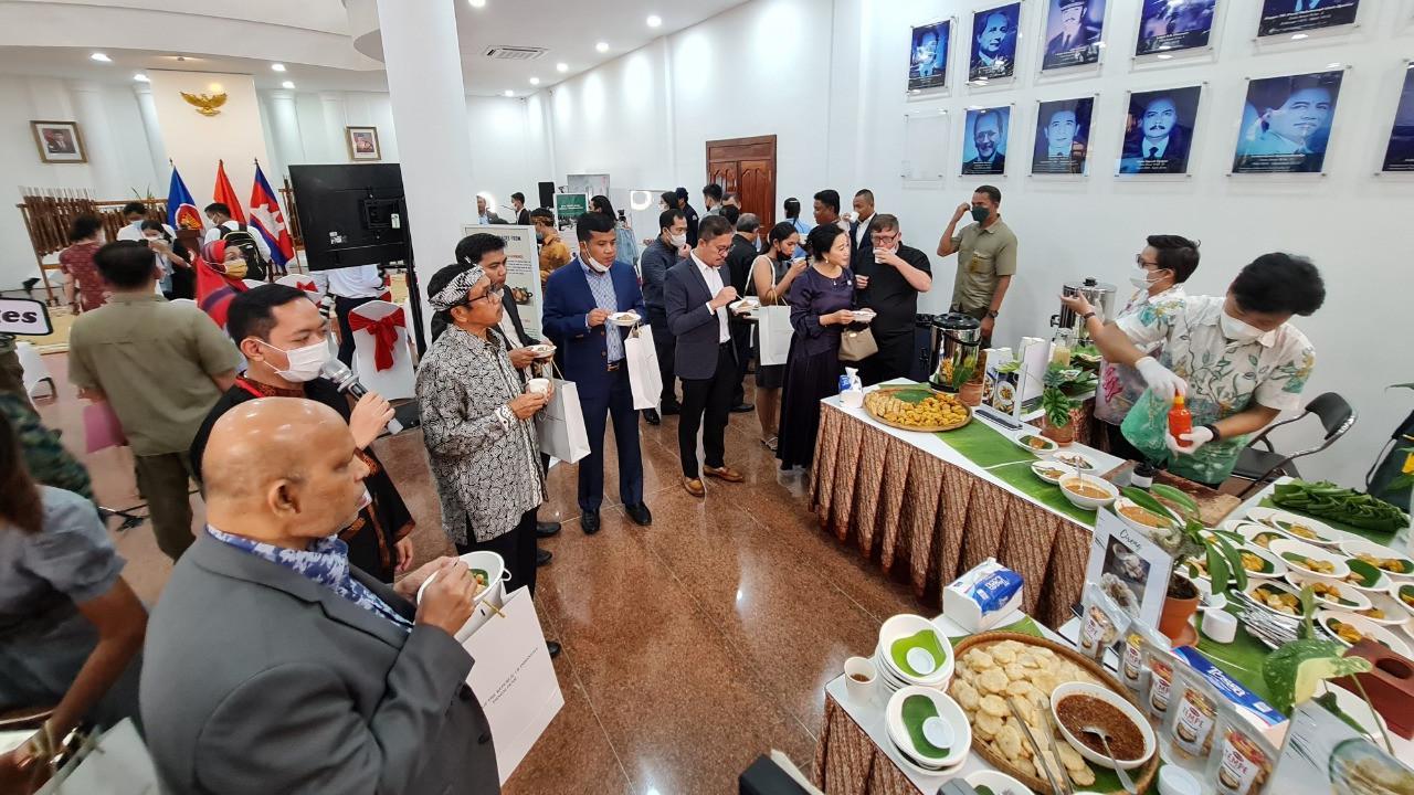 Acara Exploring the Land of Sunda di Kamboja.