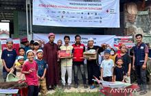 PMI Langkat Salurkan Bantuan Kemanusiaan ke Pesantren Terdampak Bencana