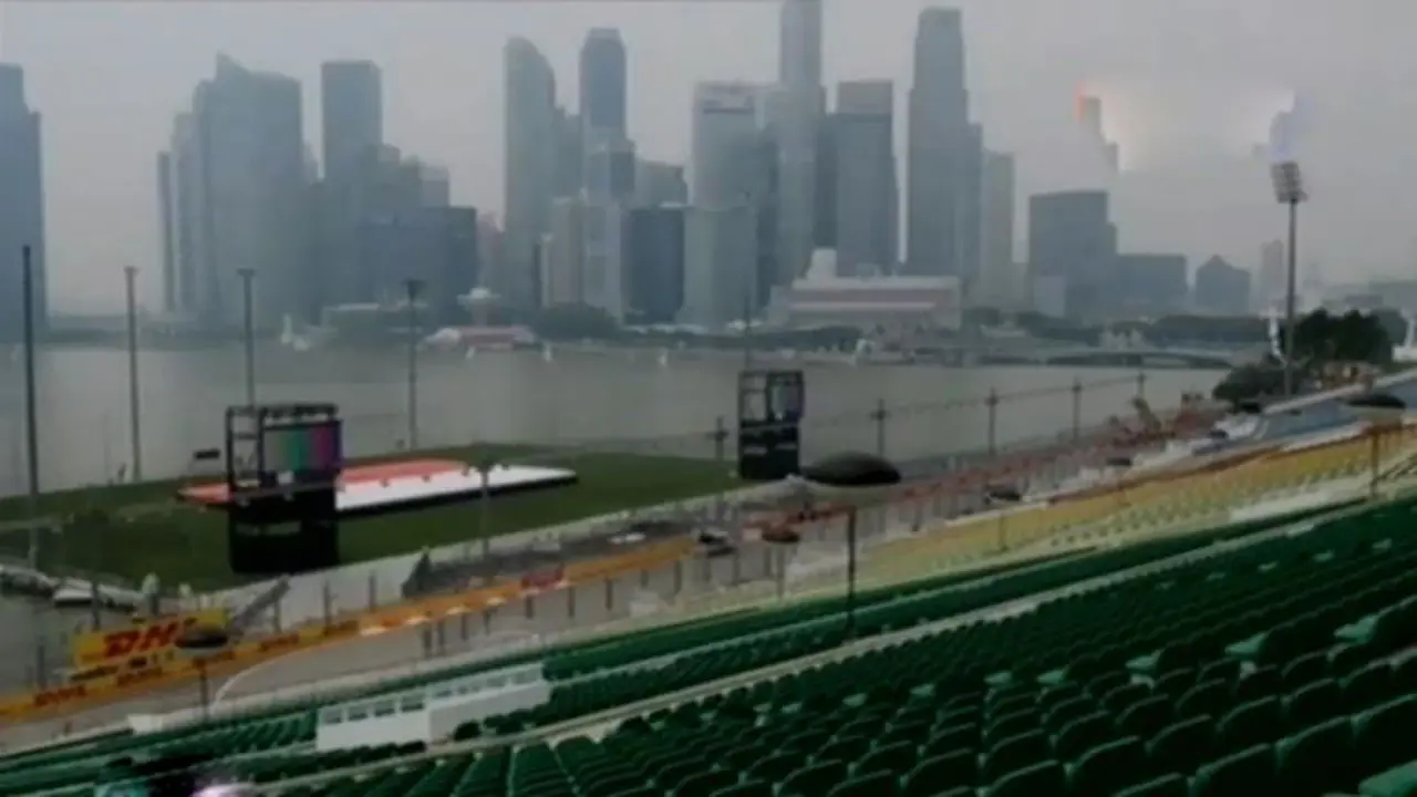 Kabut Asap Kiriman Mulai Ganggu Jarak Pandang di Singapura
