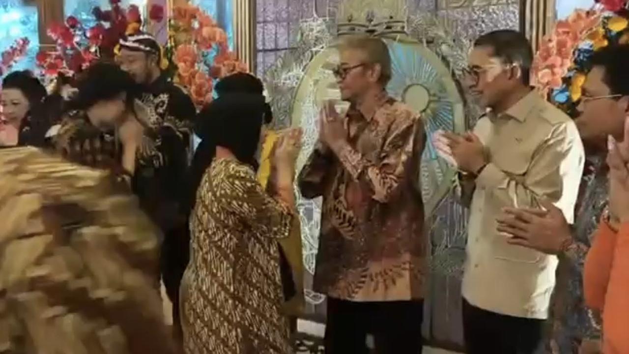Menteri Fadli Zon Singgung Absennya PB XIV Purboyo di Acara Halal Bihalal