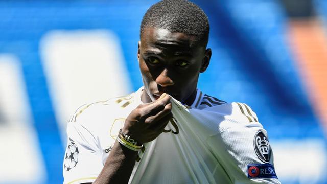 Bek anyar Real Madrid, Ferland Mendy.
