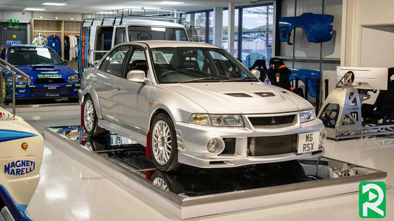 Mitsubishi Lancer VI RSX 2000 ini dijual seharga Rp 273 jutaan (Carscoops)