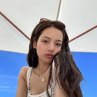 Lisa BLACKPINK kini sedang menikmati waktu santainya dengan liburan di Italia [@lalalalisa_m]