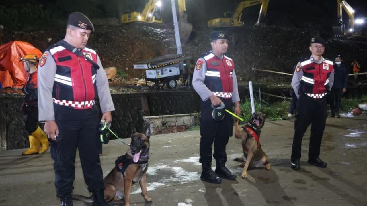 Empat Korban Jiwa Dikonfirmasi Akibat Longsor Sampah di TPST Bantargebang