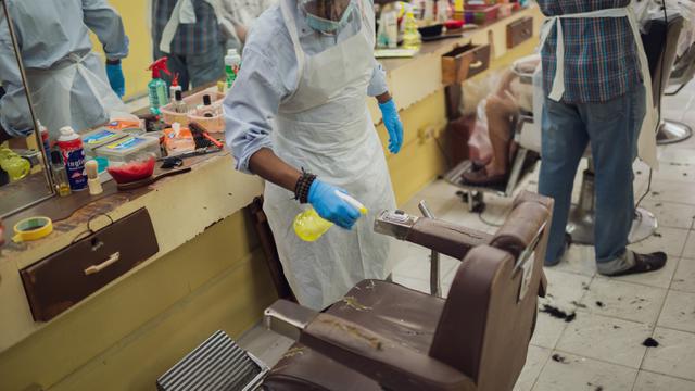 Salon di Malaysia Kembali Beroperasi