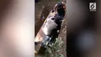 Jenazah ini dikubur bersama motor kesayangannya