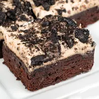 ilustrasi brownies oreo/copyright by Rob Hainer (Shutterstock)