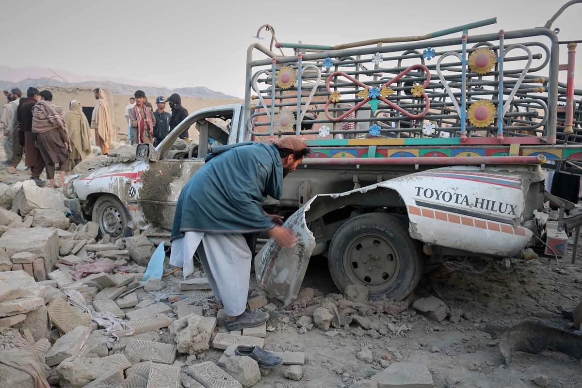 FOTO: Sedikitnya 17 Tewas dalam Serangan Lintas Batas Pakistan di Afghanistan