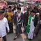 Didampingi Kaesang, Jokowi Hadiri Khitanan Anak Ustaz Ujang Busthomi