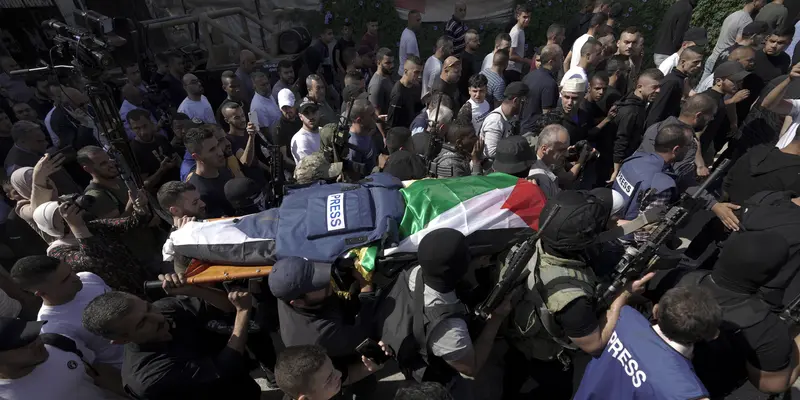 FOTO: Wartawan Al Jazeera Tewas dalam Serangan Israel di Tepi Barat