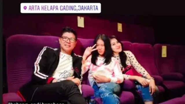 Jarang Terekspos, Ini 6 Potret Kebersamaan Andika Mahesa dan Putri Sulungnya