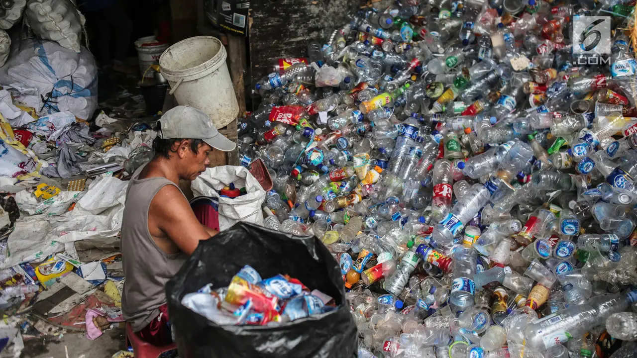 Lahan Diduduki Pemulung, Pemprov DKI Batal Bangun Kantor DamkarLahan Diduduki Pemulung, Pemprov DKI Batal Bangun Kantor Damkar