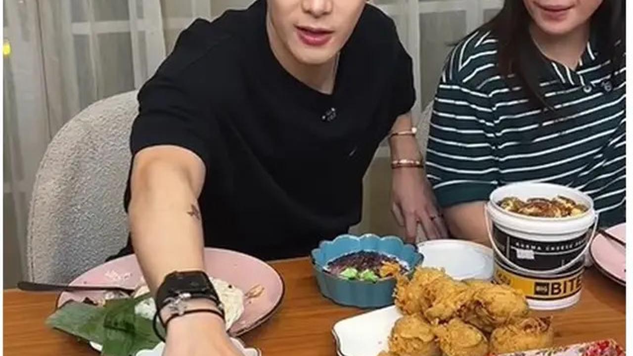 6 Potret Jackson Wang Naik BB 4 Kg di Jakarta, Kuliner Indonesia Bikin Nagih