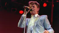 Mengenal David Bowie, Mendiang Bapak Glam Rock Seantero Bumi yang Tinggalkan Banyak Warisan Unik di Dunia Musik dan Fashion