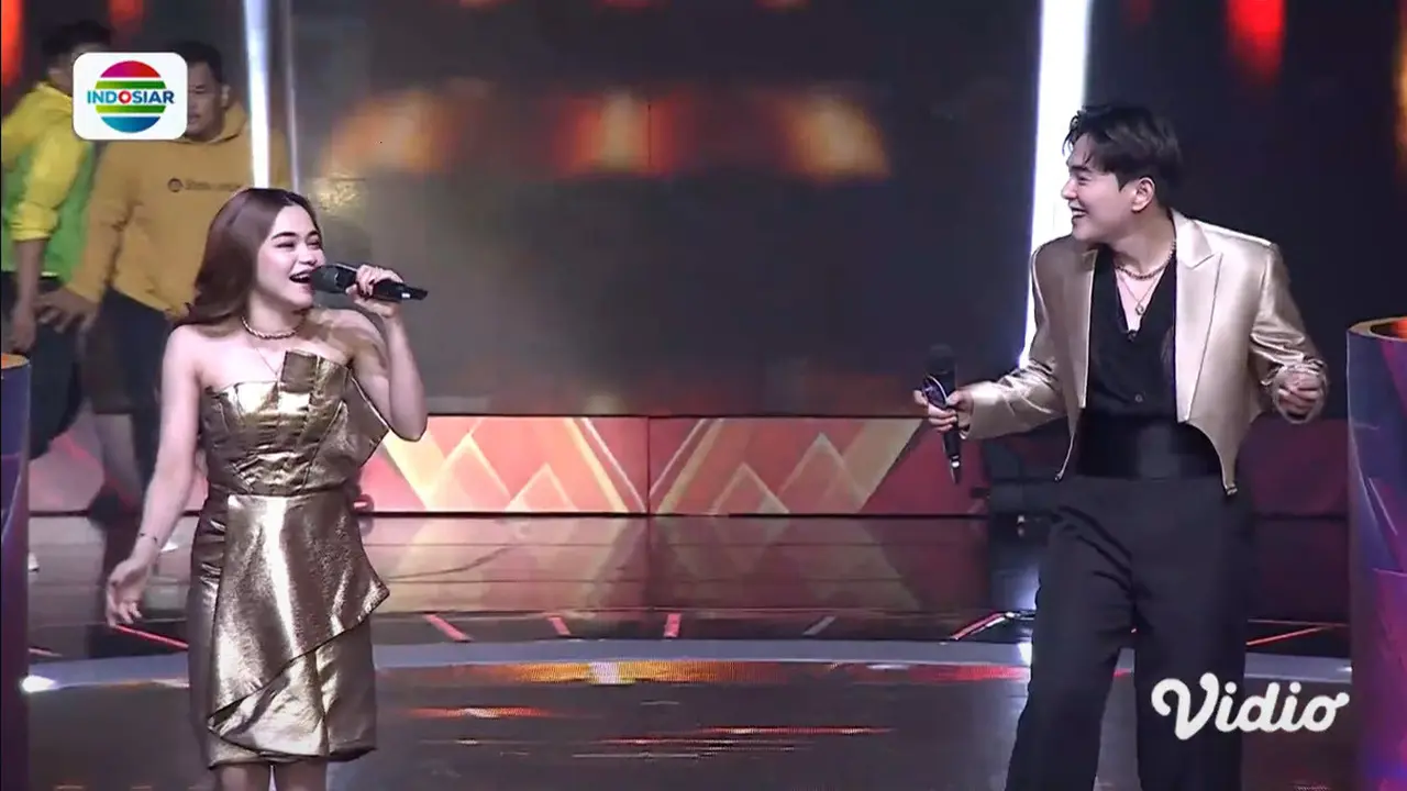 Duet Apik Lady Rara dan Kier King Membuka D’Academy 6 Top 8 Group 2 dengan Spektakuler lewat Lagu 'Mabuk Duit'